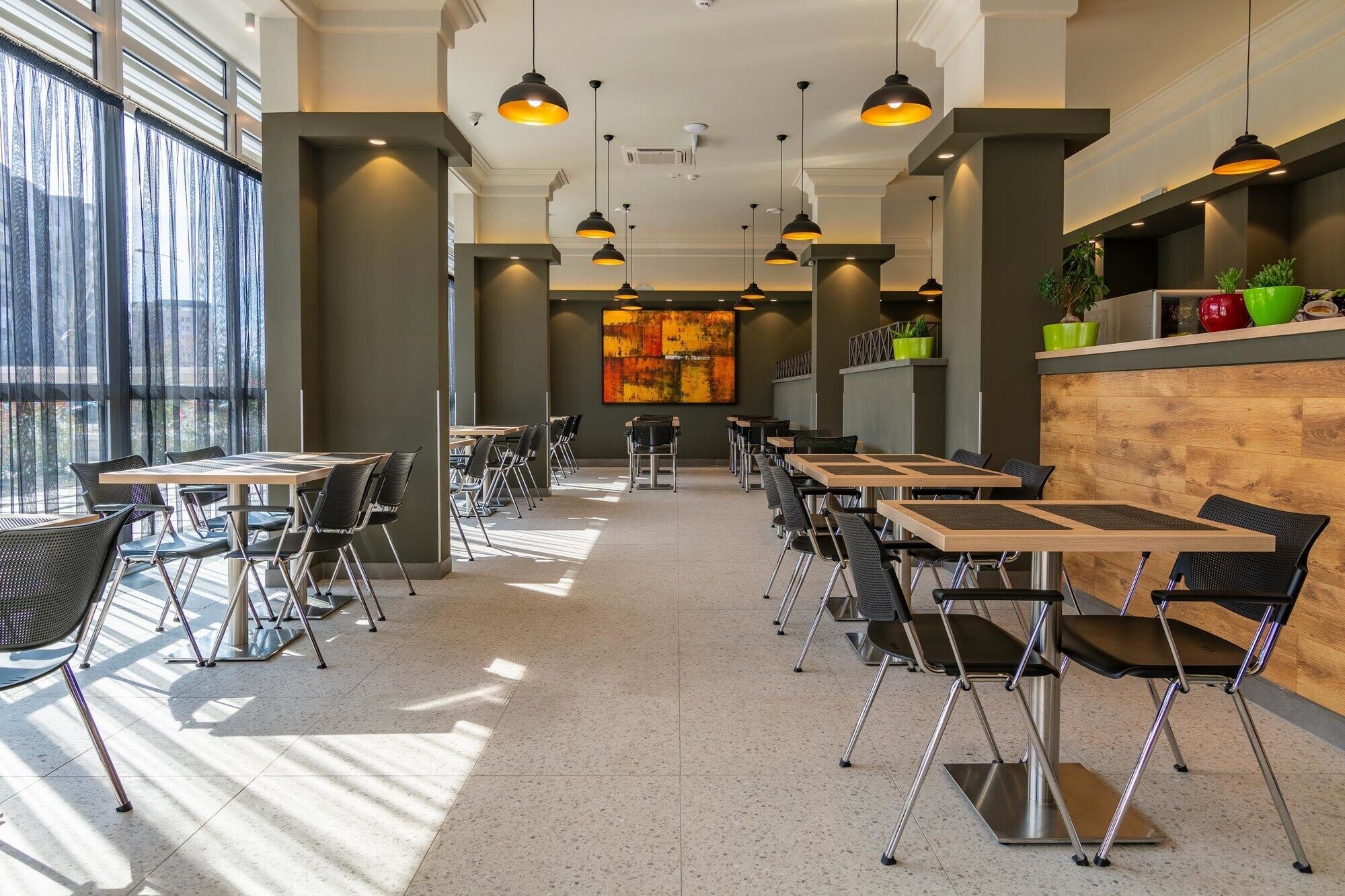 פודגוריצה Hotel Resurs מראה חיצוני תמונה